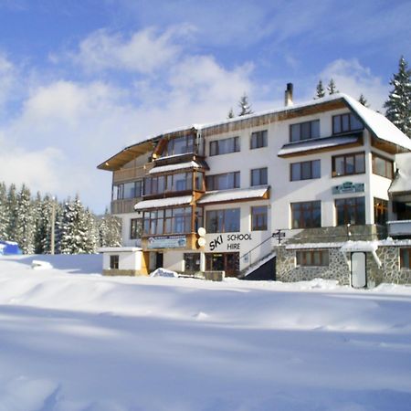 Family Hotel Markony Pamporowo Exterior foto